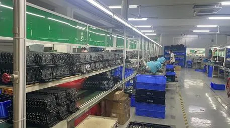 Shenzhen Original Chip auf Lager mit wettbewerbsfähigen Pricebom Liste Elektronische Komponente Integrierte Schaltungen IC